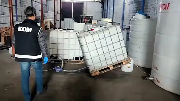 'Çengel-5' operasyonlarında 187 ton kaçak ve sahte içki ele geçirildi

