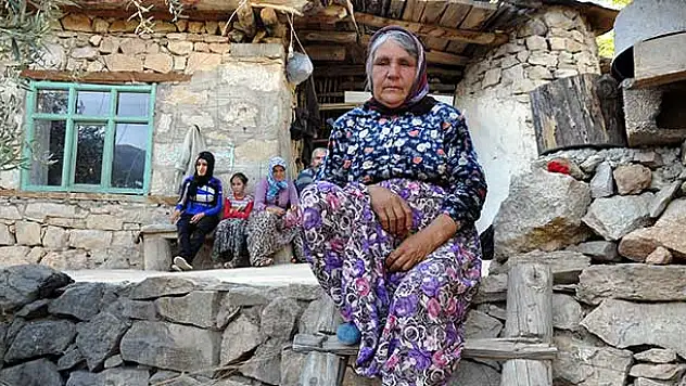 'Çocuk gelin'in gözleri hep yaşlı kaldı