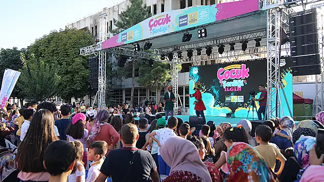 'Çocuk Günleri'nde Ilgınlı çocuklar gönüllerince eğlendi

