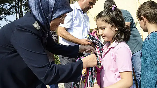 'Çocuklarımızı en güzel şekilde donatmalıyız'