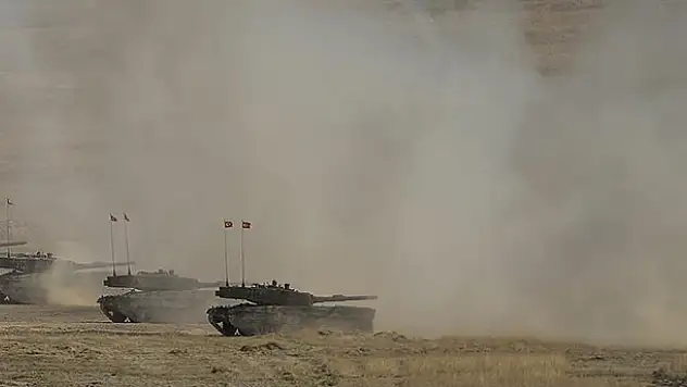 'DEAŞ'a ait 157 hedef ateş altına alındı'
