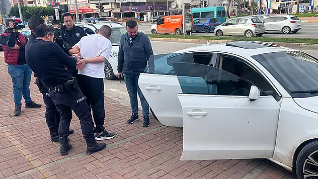 'Dur' ihtarına uymayan sürücü, 30 kilometrelik takiple yakalandı

