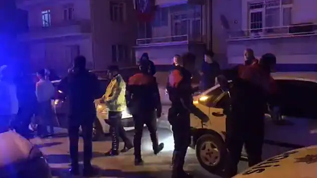 'Dur' ihtarına uymayıp, kaçan ehliyetsiz sürücüye 63 bin lira ceza

