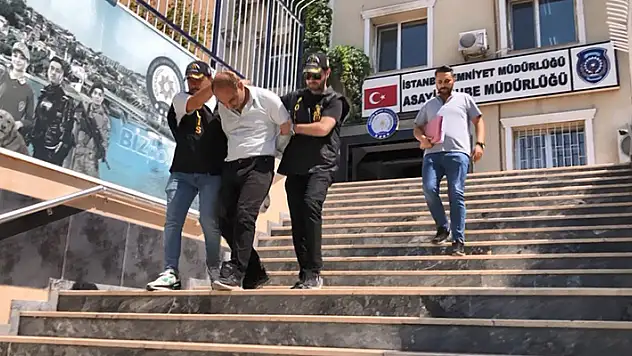 'Elektrikçi ustasıyım' diyerek girdiği evleri soyan şüpheli yakalandı