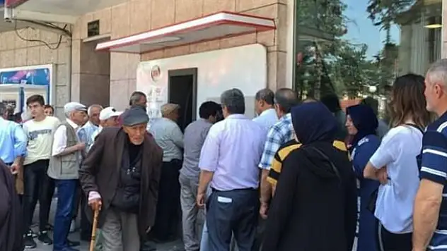 'Emeklilik yaşı 65 değil'