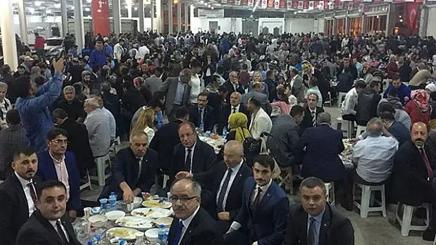 'Emeklilikte yaşa takılanların sorunlarını çözeceğiz'