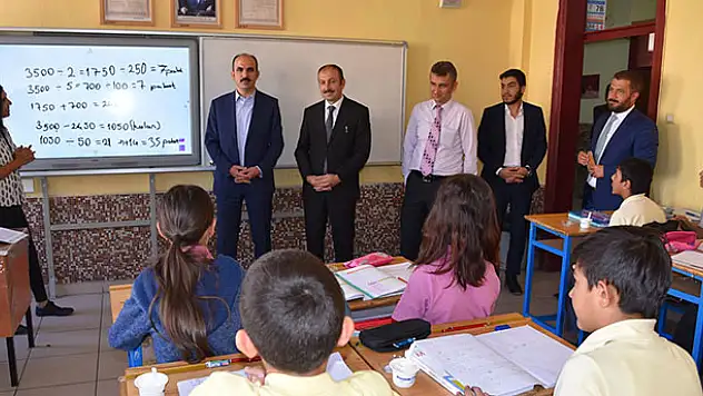 'En büyük değerimiz gençliğimiz'