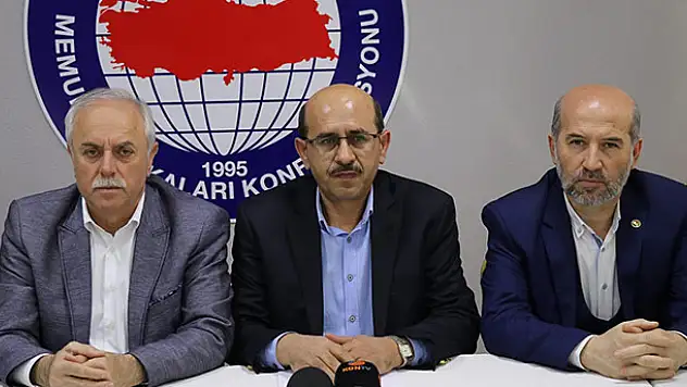 'Ezana saygısızlığa' tepkiler