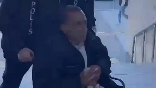  Fatih'te tekerlekli sandalye ile gelip eski eşini vuran saldırgan adliyeye sevk edildi


