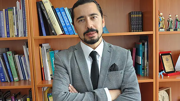 'FETÖ aracılığıyla büyük bir 'beyin hırsızlığı' yaşanmıştır'