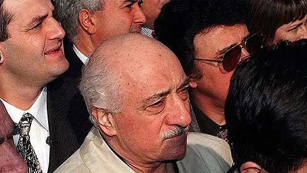 'FETÖ silahlı terör örgütü olarak kabul edilmeli'