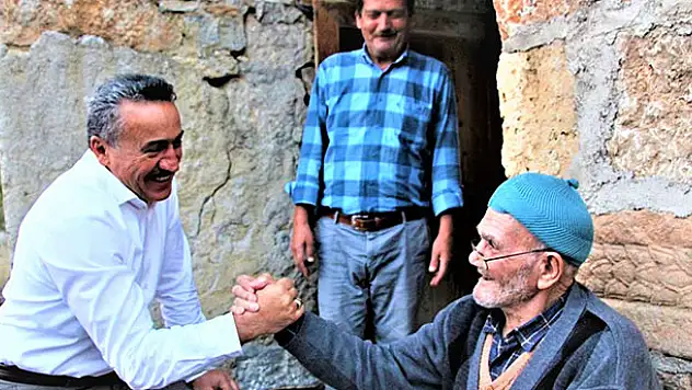 'Gönüllü Ol, Gönül Al' Projesi