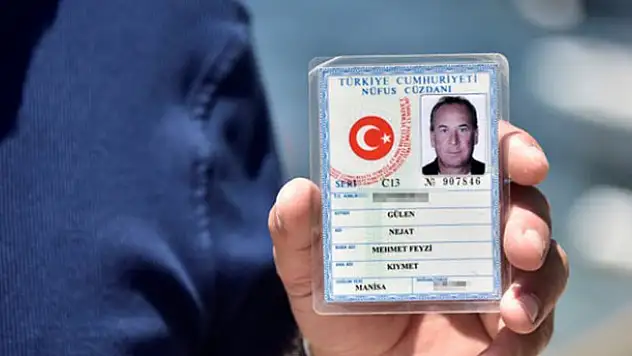 'Gülen' soyadını değiştirmek istiyor