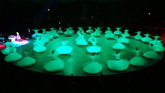 'Hazreti Mevlana İslam'ın aydınlık yüzüdür'