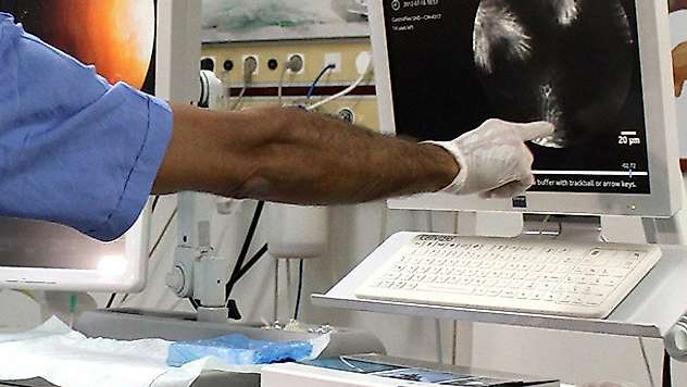 'Hepatit B, C'den 10, AIDS'ten 100 kat daha bulaşıcı'