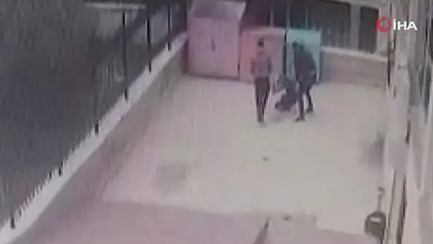 'İğne canımı yaktı' dedi, sağlık çalışanını darp etti