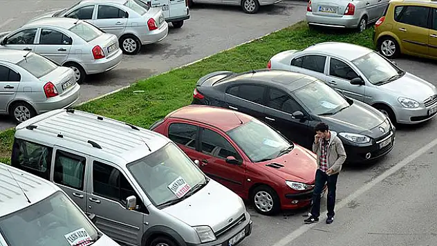'İkinci el'de 15-25 bin liralık otomobiller yok satıyor