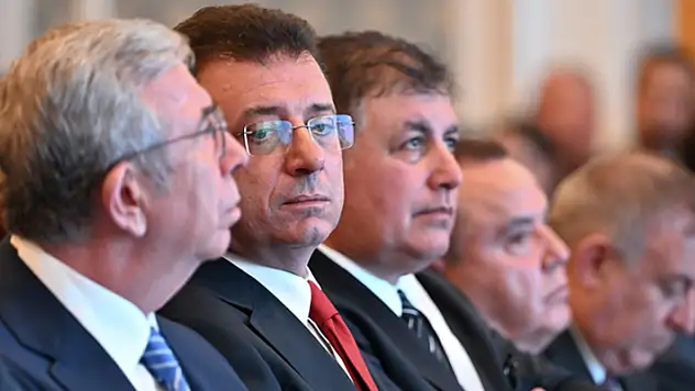  İmamoğlu, Türkiye Belediyeler Birliği Başkanı seçildi

