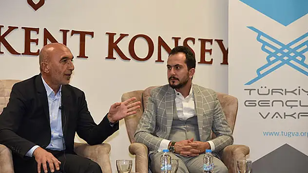 'İşin Ehlinden' programına Hasan Angı konuk oldu
