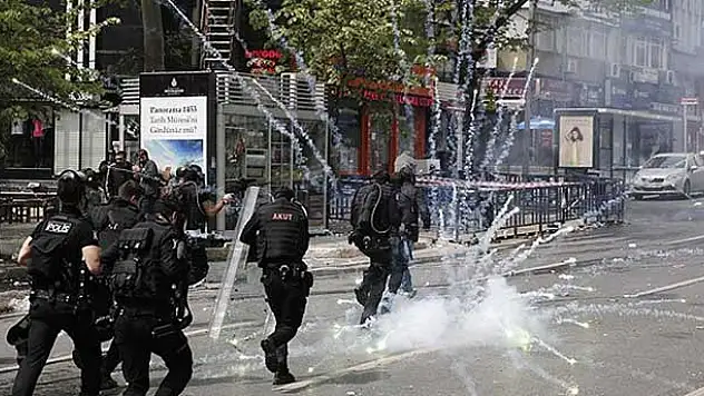 'İstanbul'da 203 kişi gözaltına alındı'