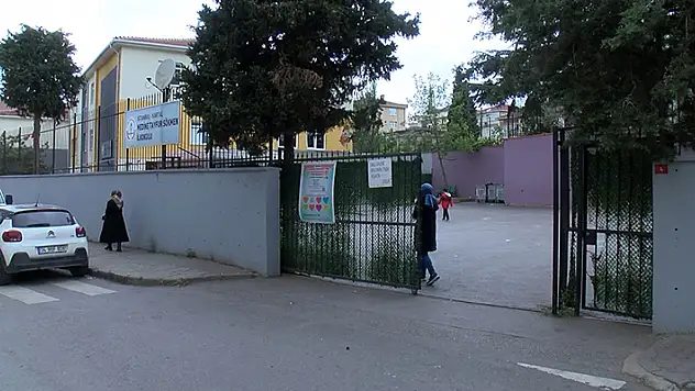  İstanbul'da öğretmenler derslere girmedi