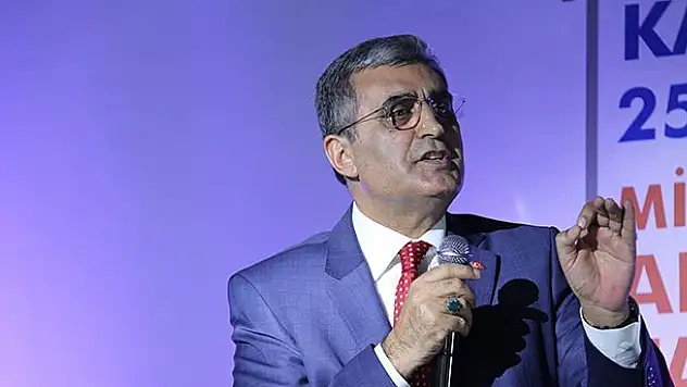 'İstanbul'un Fethi Ortaçağ Zihniyetine vurulan darbedir'