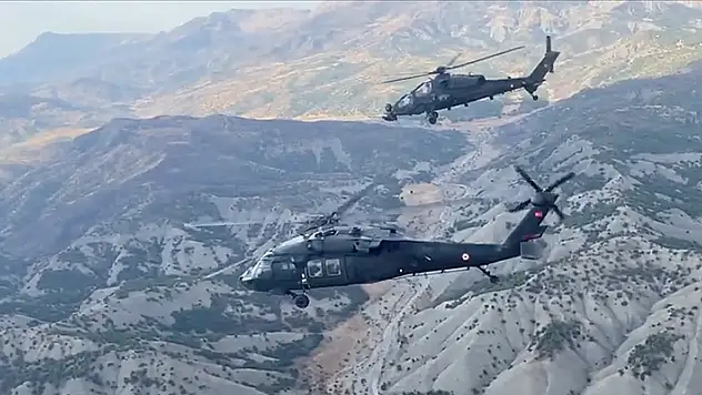 'Kahramanlar' operasyonunda terör örgütüne ait 42 mağara, sığınak ve depo imha edildi
