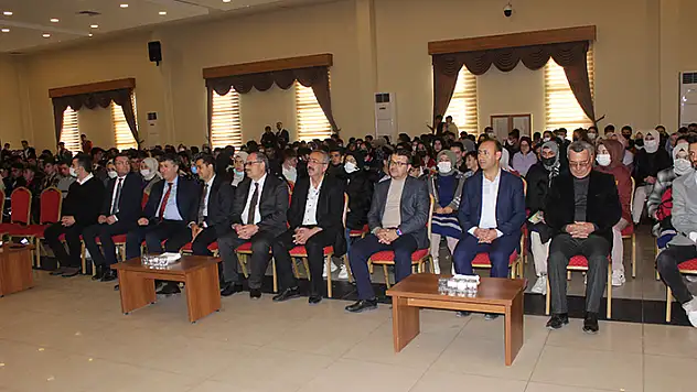 'Karapınar gençleri değerleriyle buluşuyor' etkinliği
