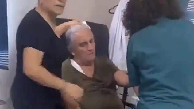'Kaydın yok' diyen doktora elektrikli çaydanlıkla saldırıp, ağır yaraladı
