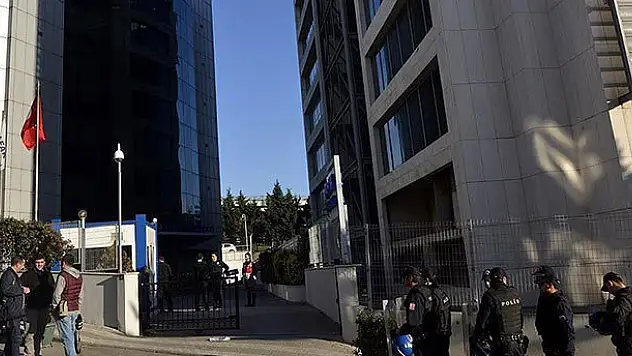'Kaynak Holding avukatına 300 bin lira ek ödeme yapılmış'