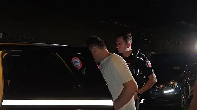  Kaza yapan alkollü sürücü yakınını şoför diye tanıttı: İkisi de gözaltına alındı
