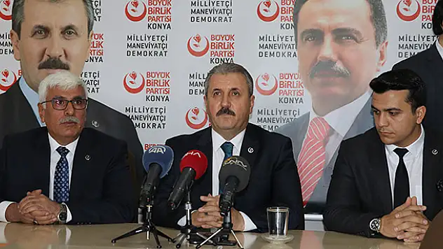 'Kendi adaylarımızla seçimlere katılacağız'