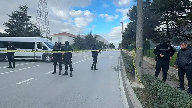  Kocaeli'de hareketli anlar! Fabrikadakileri rehin aldı