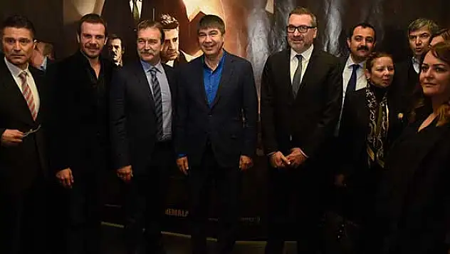 'Kod Adı: K.O.Z.' filminin Antalya galası yapıldı