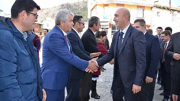 'Kongremiz şölen havasında geçecek'