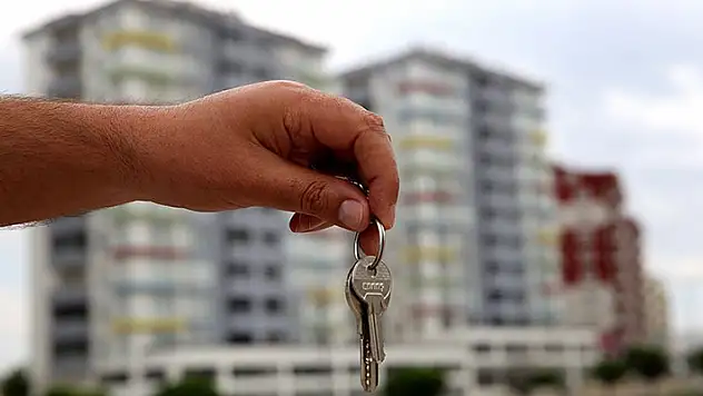  Konya'da geçen ay 7 bin 13 gayrimenkul satıldı