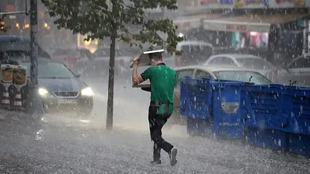 Konya, Karaman ve Aksaray'da kuvvetli sağanak ve gök gürültülü sağanak yağış bekleniyor