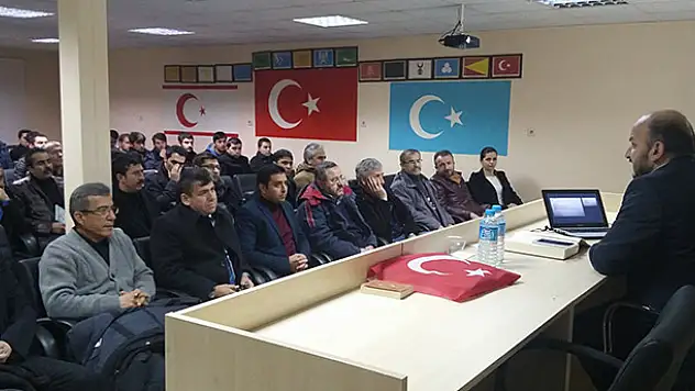 'Konya Ülkü Ocakları, değerlerimize ışık tutuyor'