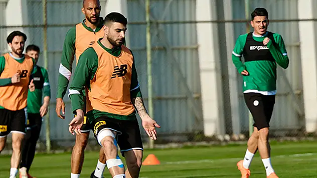  Konyaspor, yarın evinde Trabzonspor'u ağırlayacak
