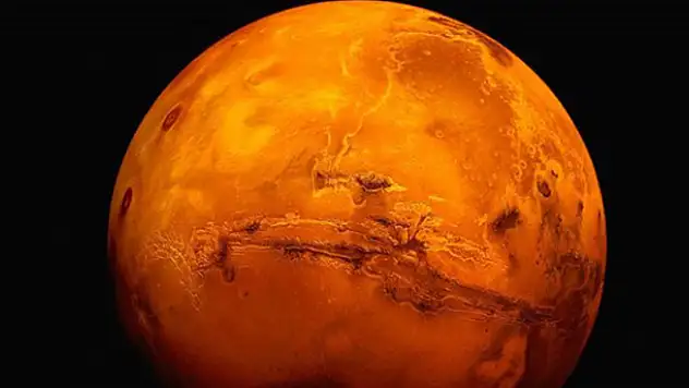 'Mars'a nükleer bomba atalım!'