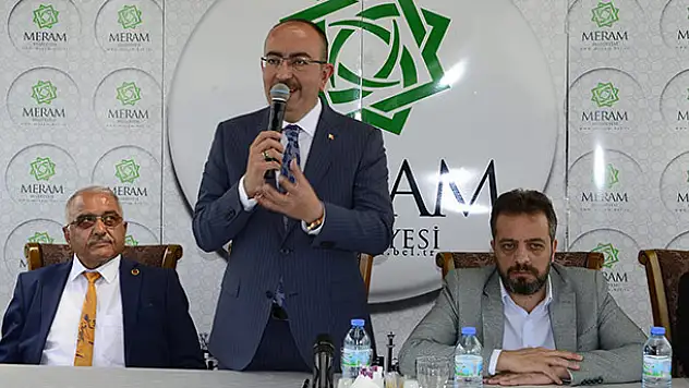 'Meram'da duran ya da yavaşlayan projelere hız kazandırdık'