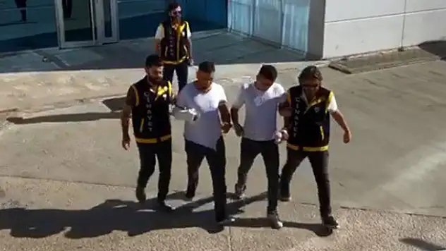 'Neden bayramımı kutlamadın' kavgası kanlı bitti: 1 ölü, 2 yaralı