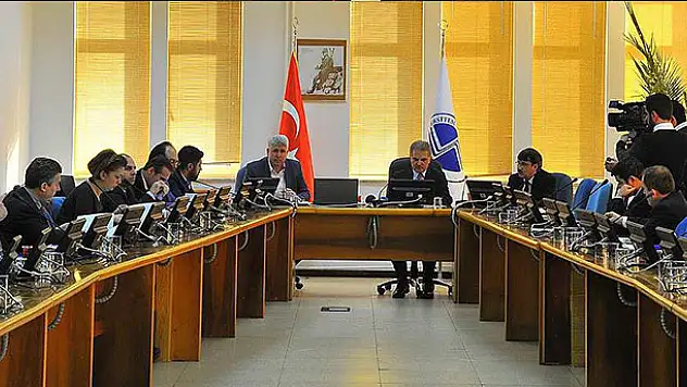 'NSU cinayetlerinde şahitler bir anda ortadan kayboluyor'