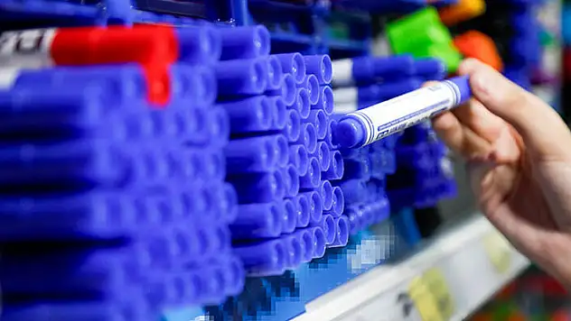 'Öğrencilere zehirli tahta kalemi satılıyor' iddiası