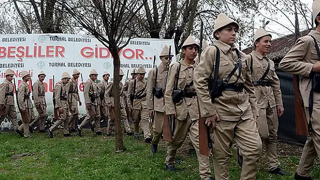 'Onbeşliler' Çanakkale yolunda