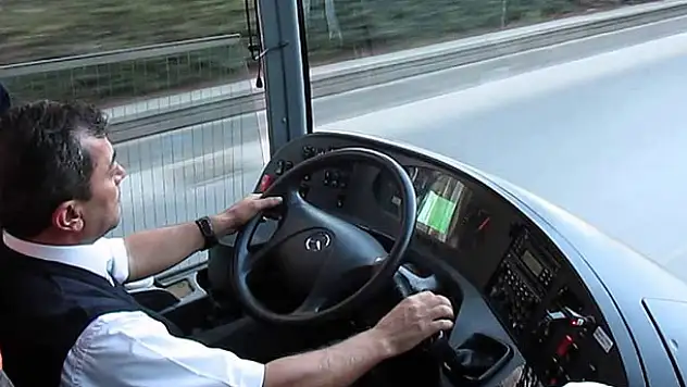 'Otobüs sürücüleri belirli aralıklarla teste tabi tutulmalı'