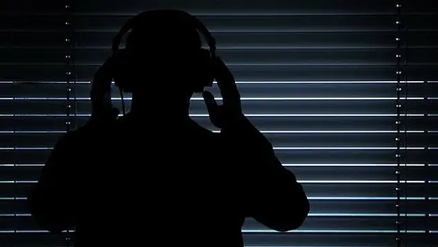 'Paralel Yapı' iki yılda 10 bin telefon dinledi