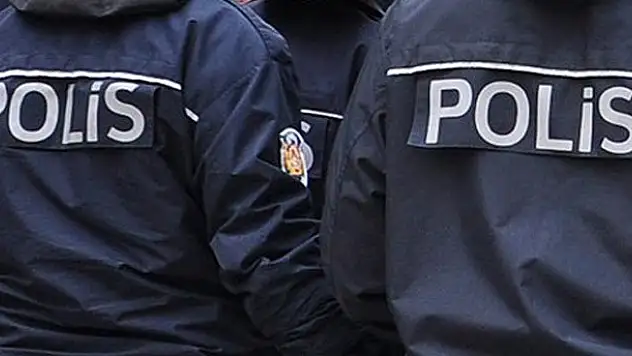 ''Paralel Yapı'' operasyonlarında 6 kişi tutuklandı