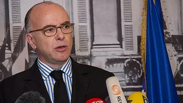 'Paris saldırılarının ardından bin 233 noktada arama yapıldı'