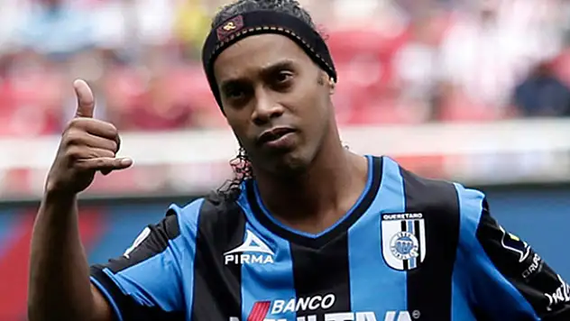 'Pirlo ve Ronaldinho gelmeye hazır'